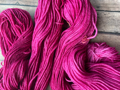 Razzle - Drizzy DK - hand dyed yarn